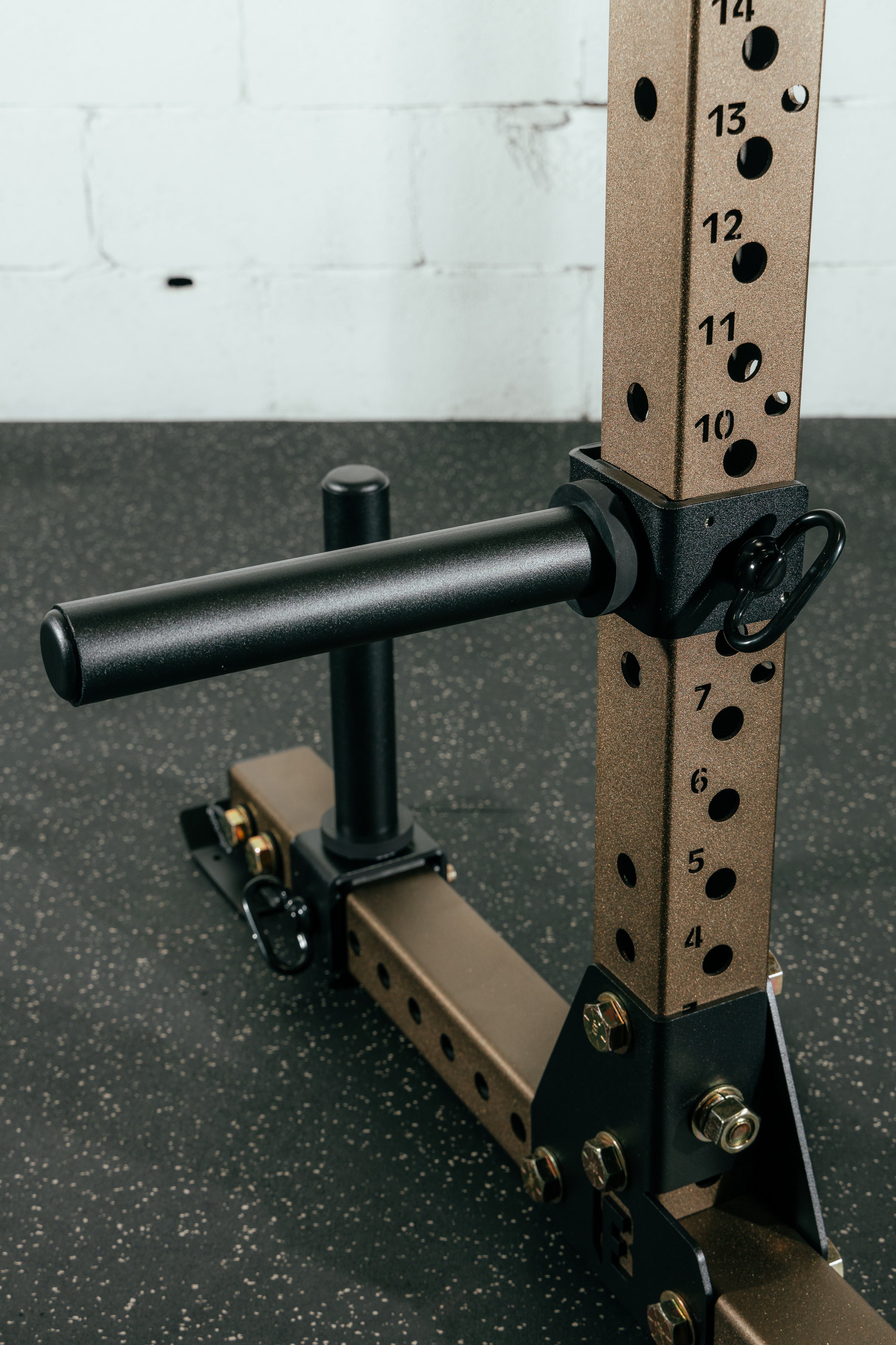 Adjustable Plate Storage