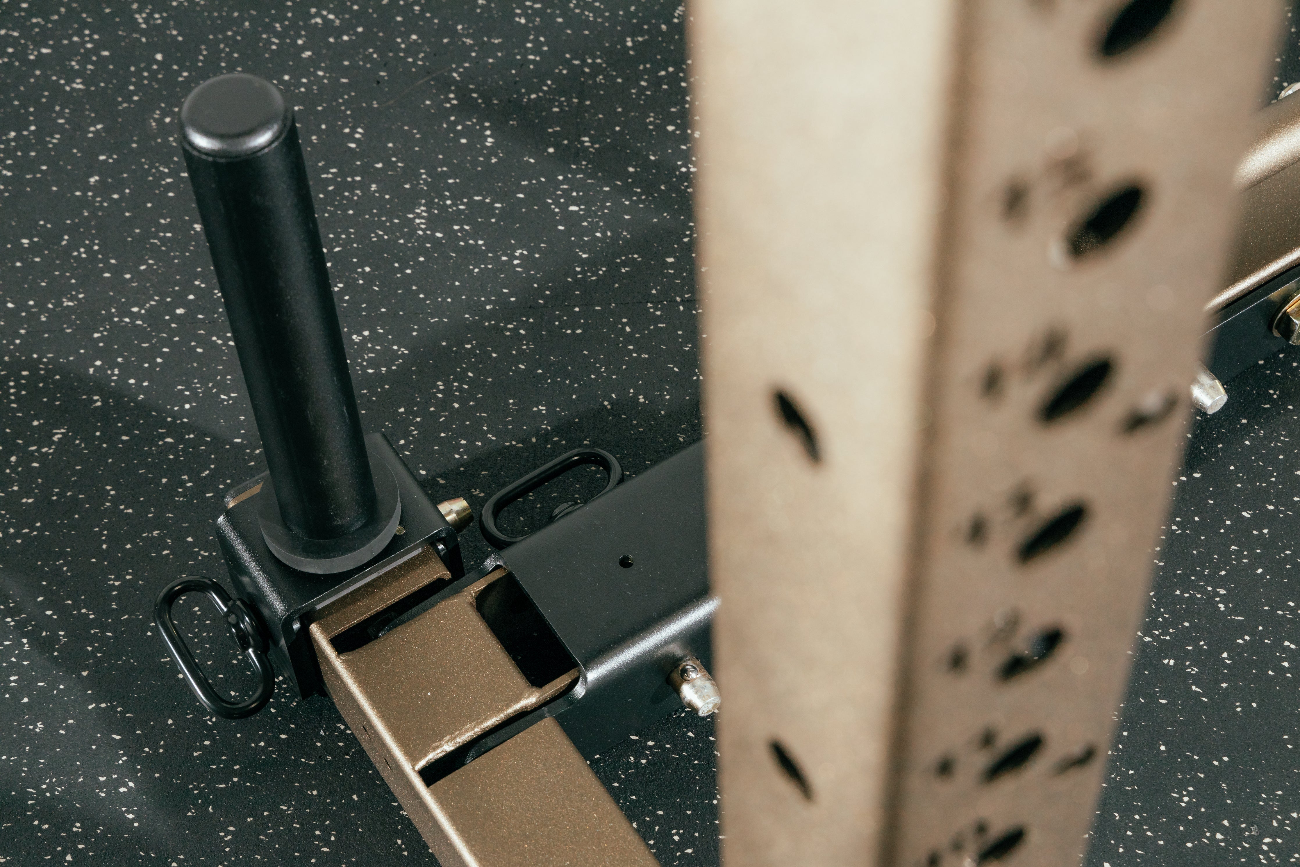 Adjustable Plate Storage