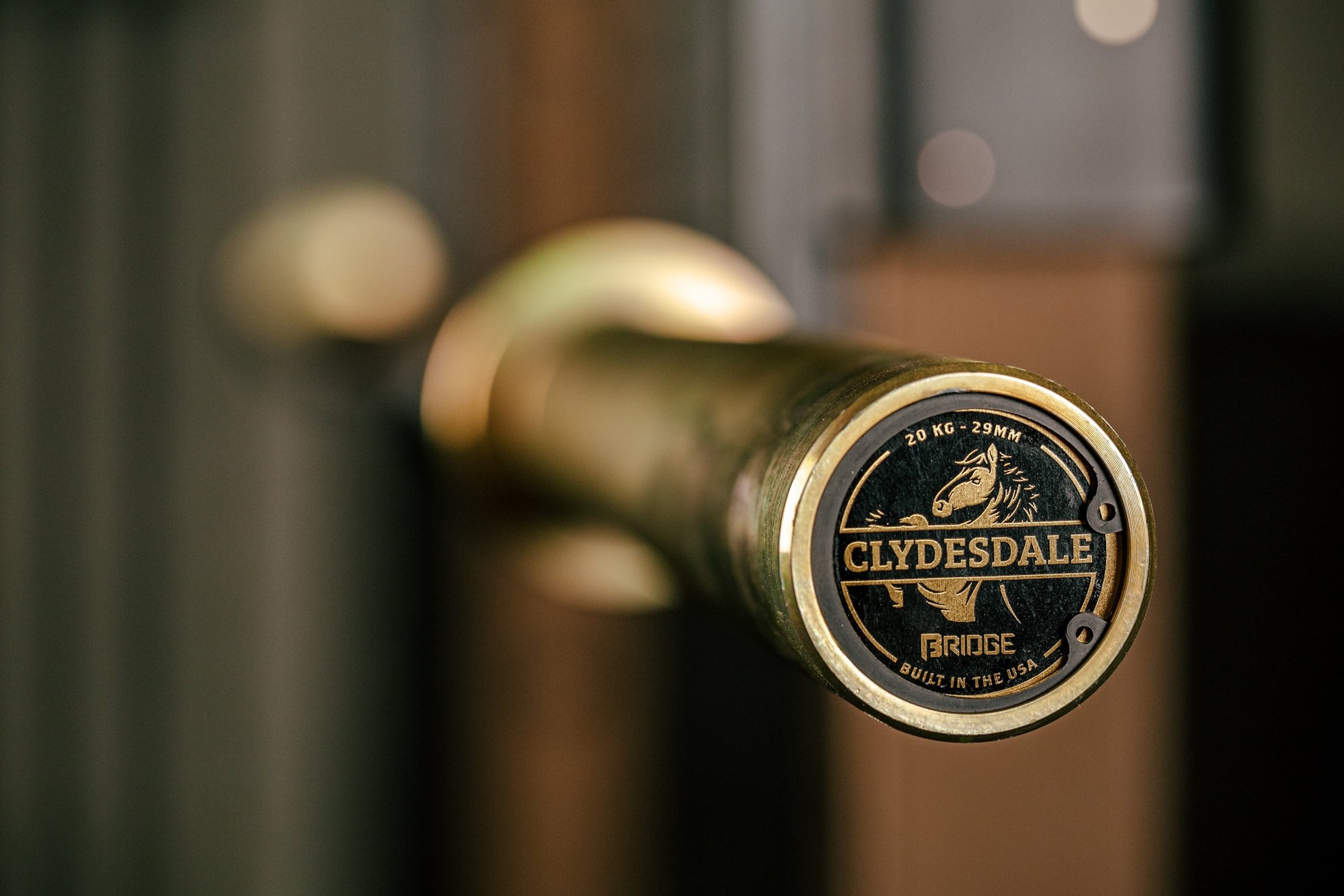 endcap of clydesdale barbell with the clydesdale logo